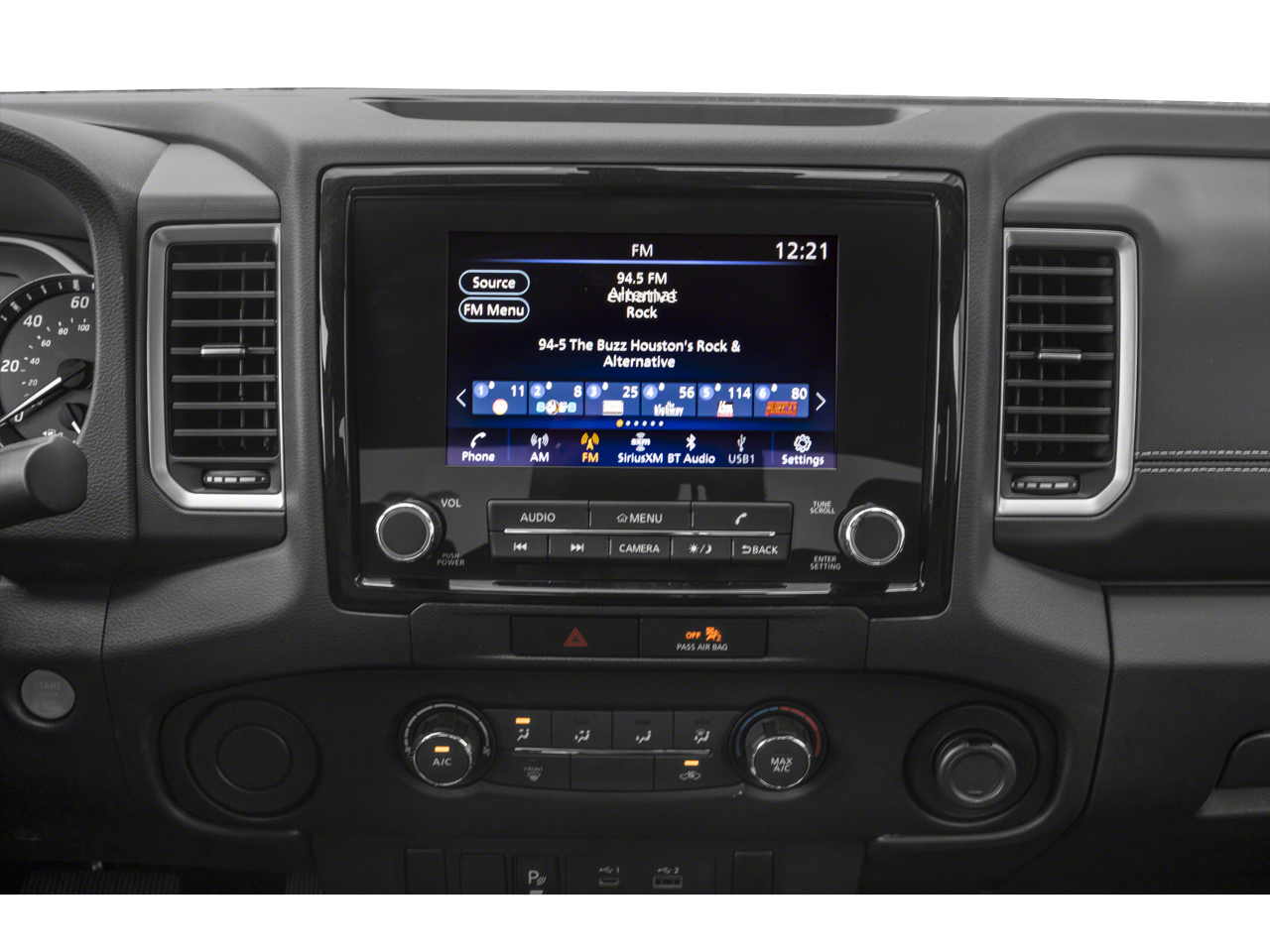 2023 Nissan Frontier SV