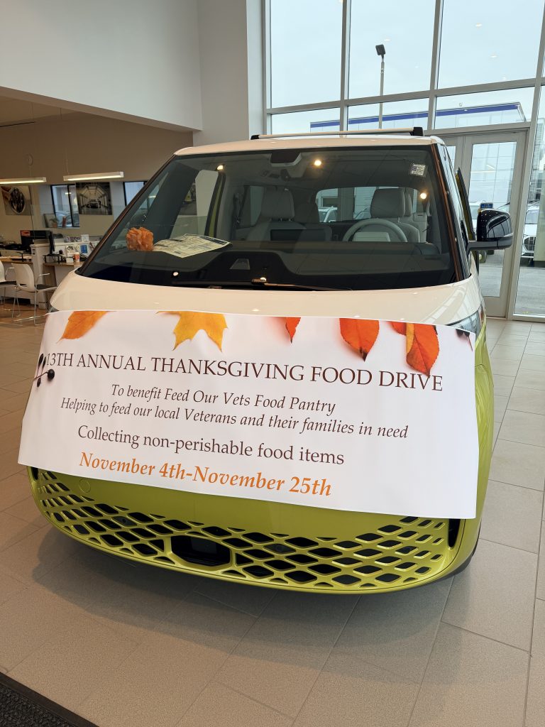 Steet Ponte VW Thanksgiving Food Drive 2025