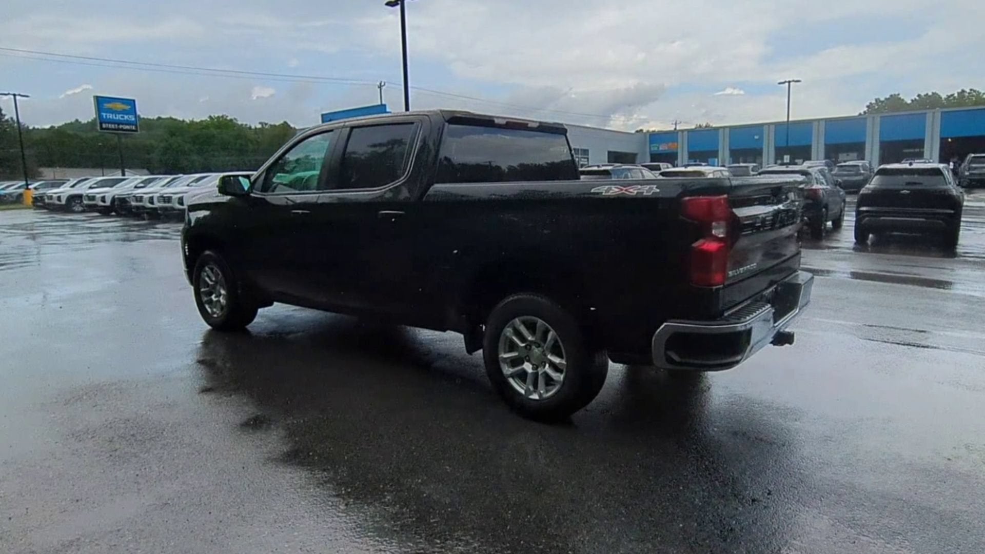 2024 Chevrolet Silverado 1500 LT (2FL)