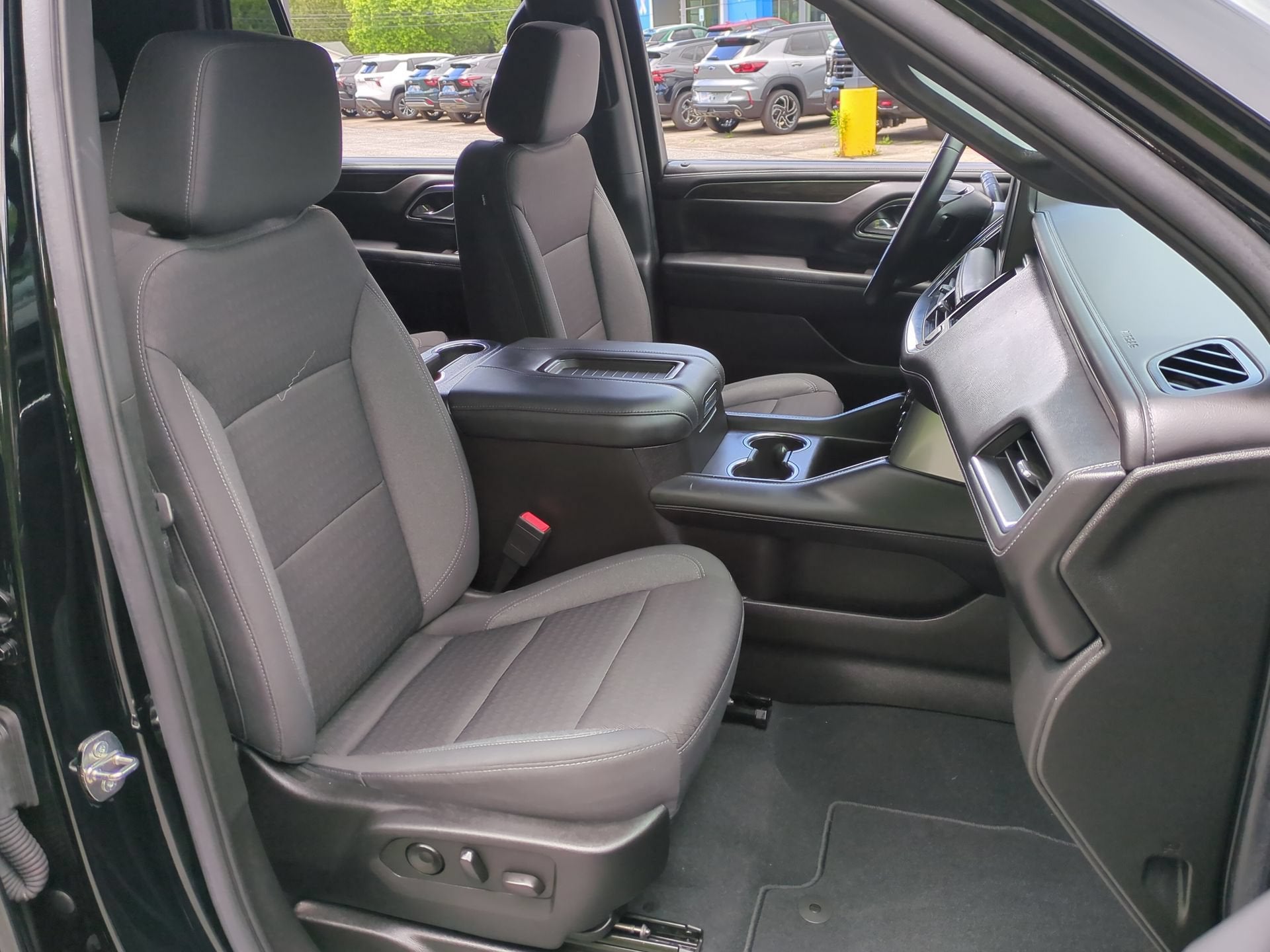 2023 Chevrolet Tahoe LS