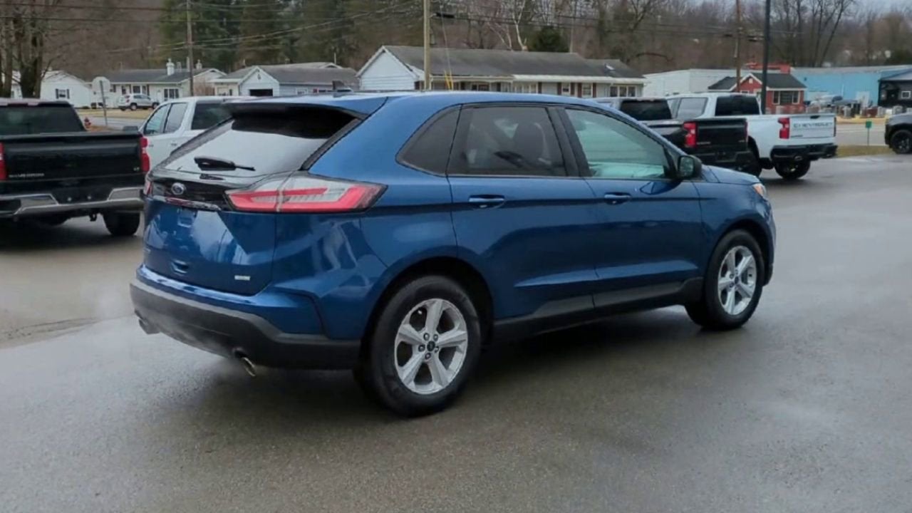 2020 Ford Edge SE