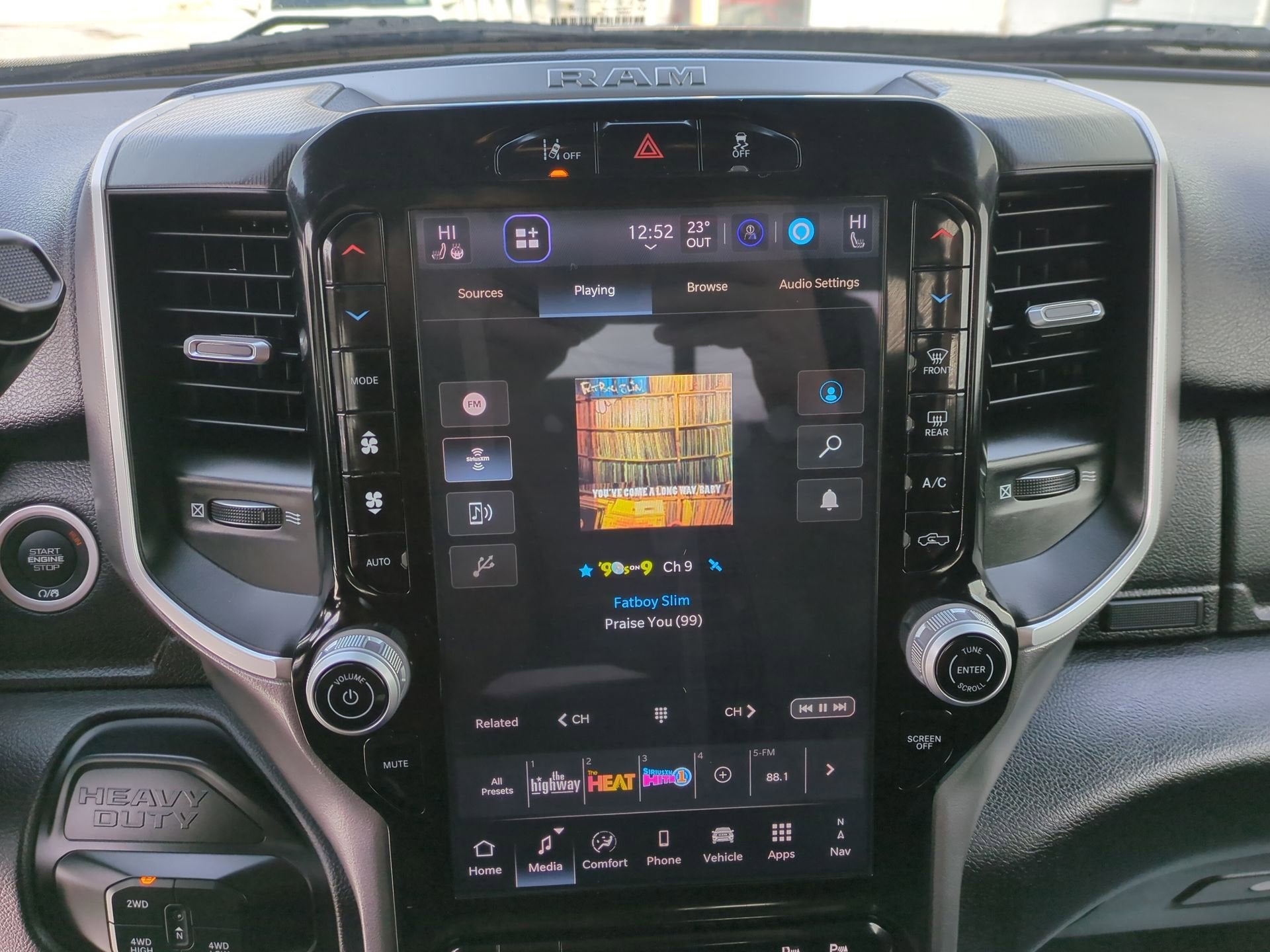 2025 RAM 3500 Big Horn Crew Cab 4x4 6'4" Box