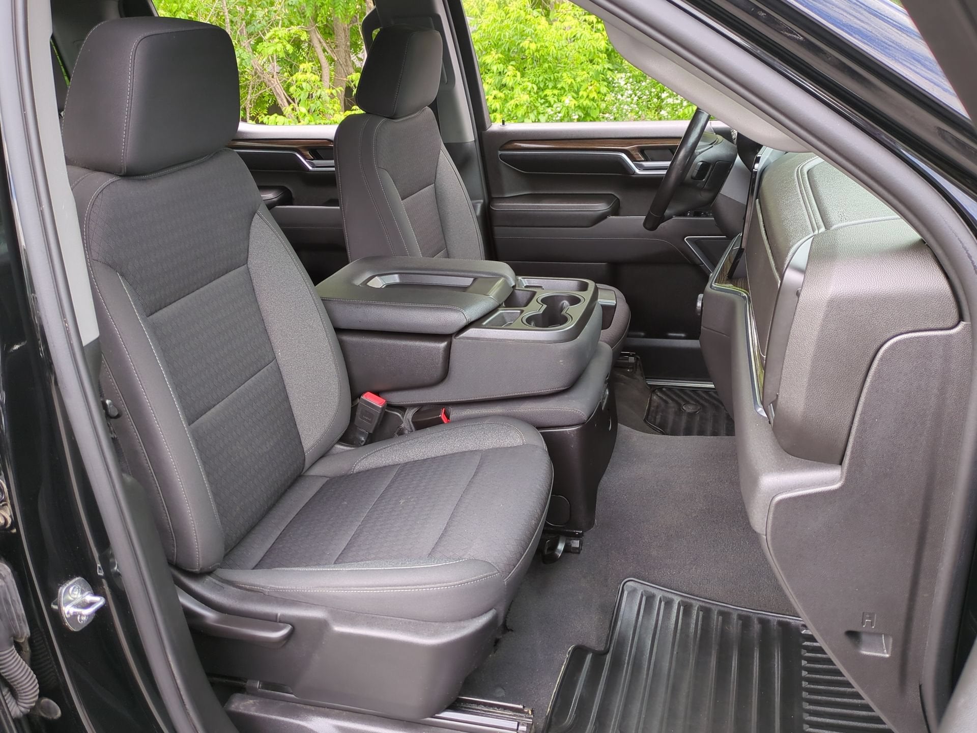 2022 Chevrolet Silverado 1500 LT (2FL)