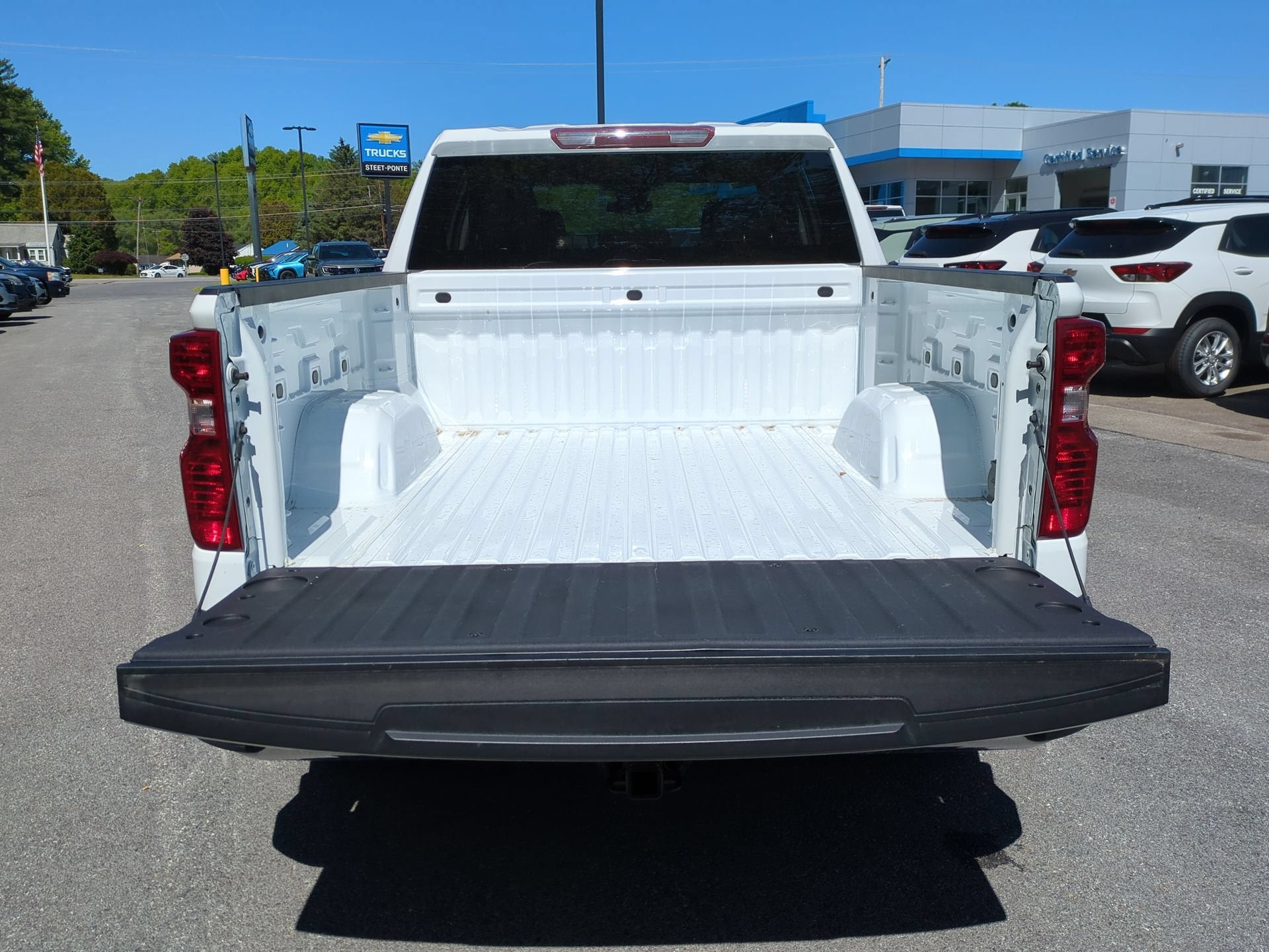 2023 Chevrolet Silverado 1500 LT (2FL)