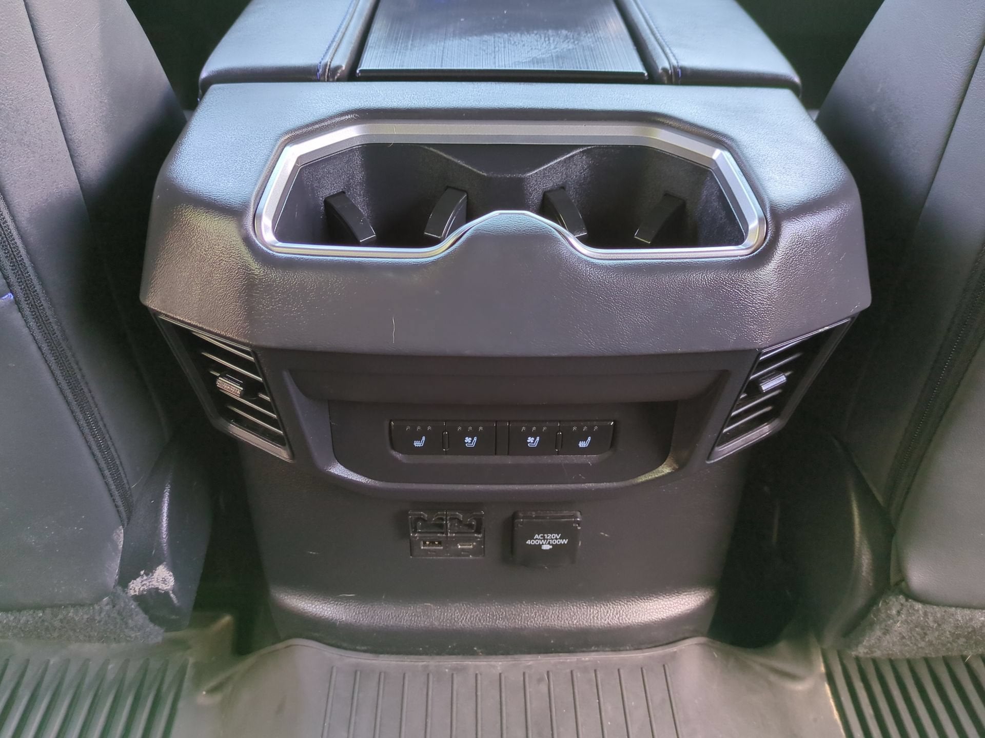 2024 Toyota Tundra Hybrid Platinum 4WD