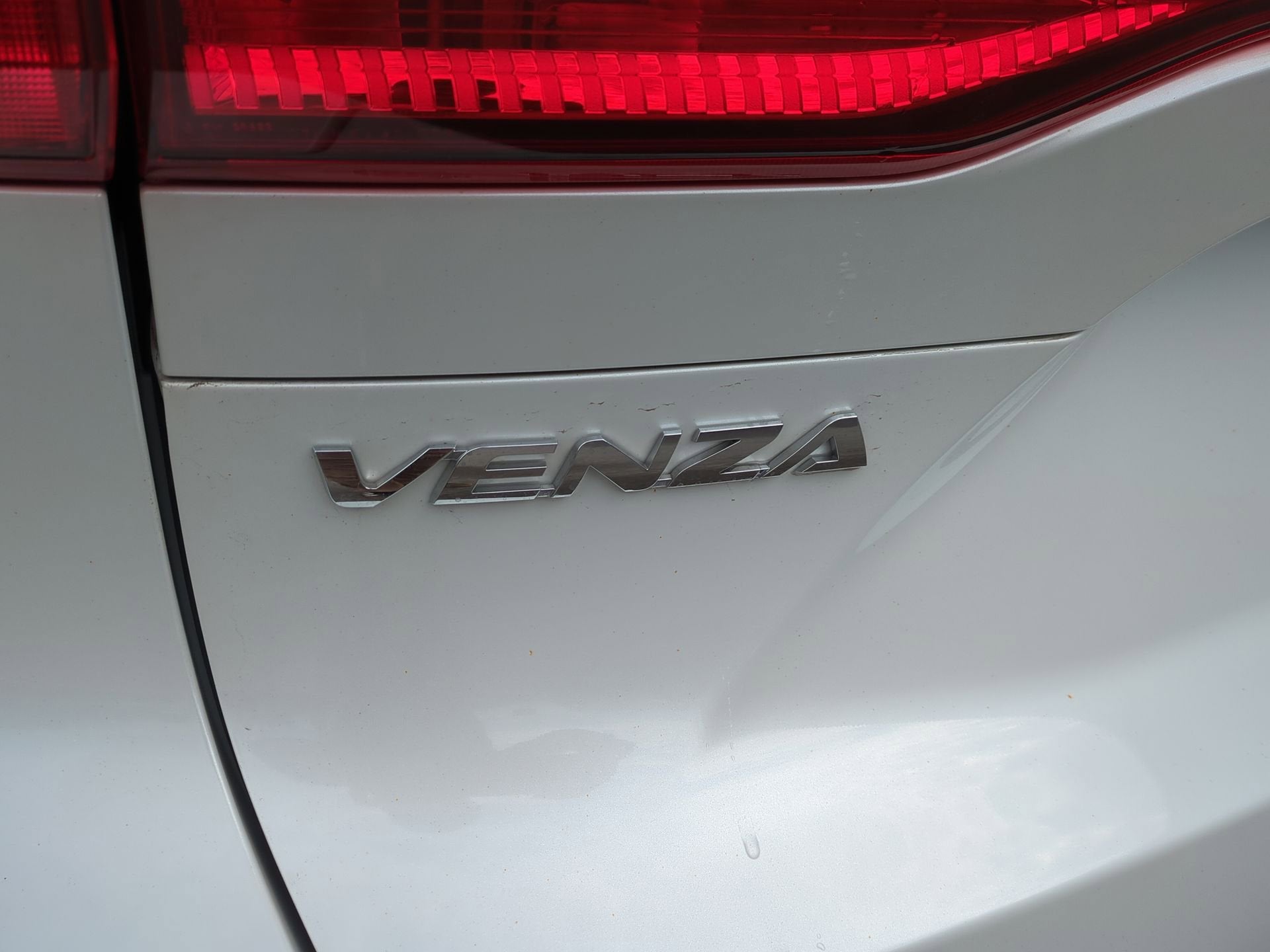 2023 Toyota Venza Limited