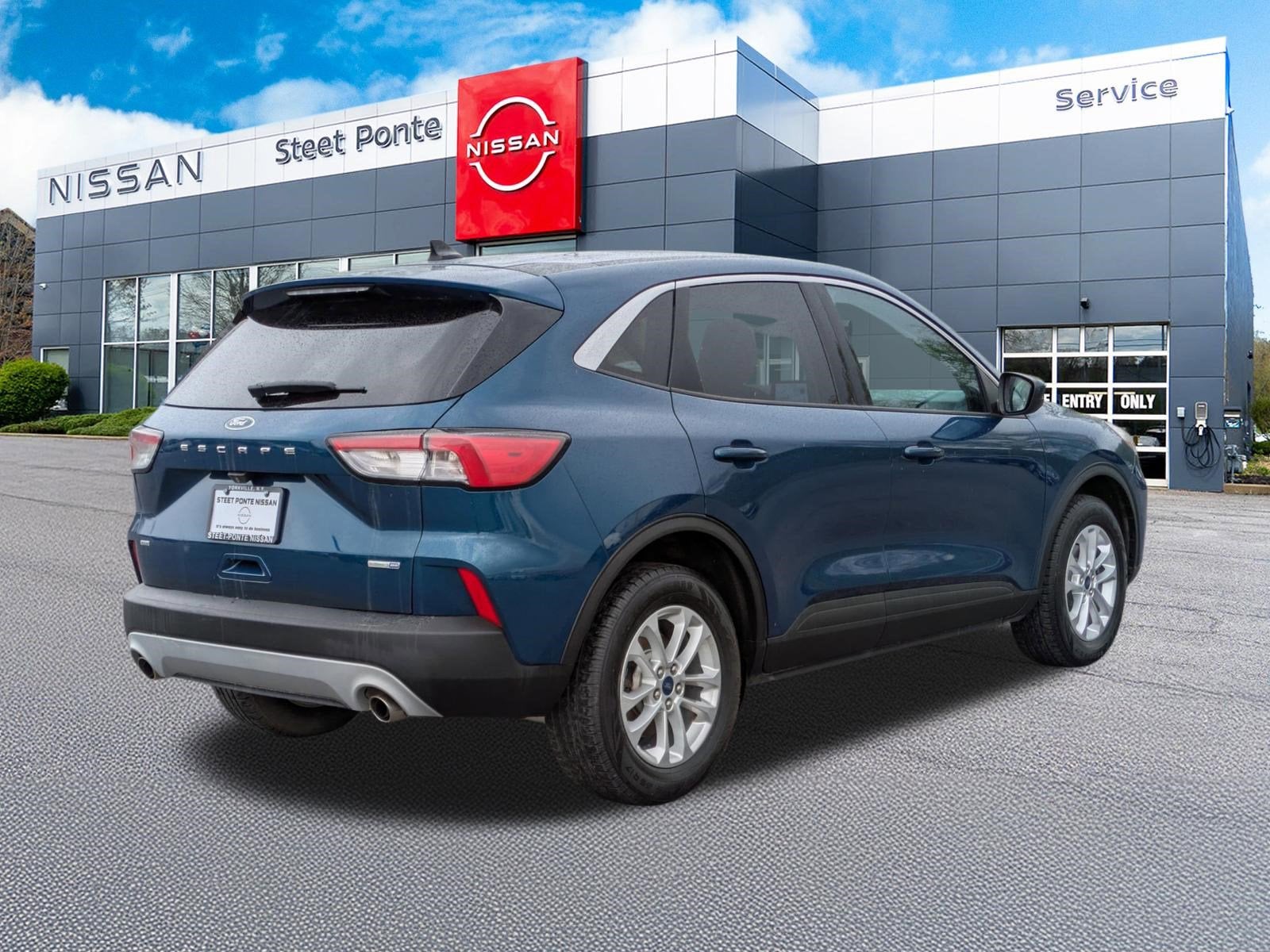 2020 Ford Escape SE