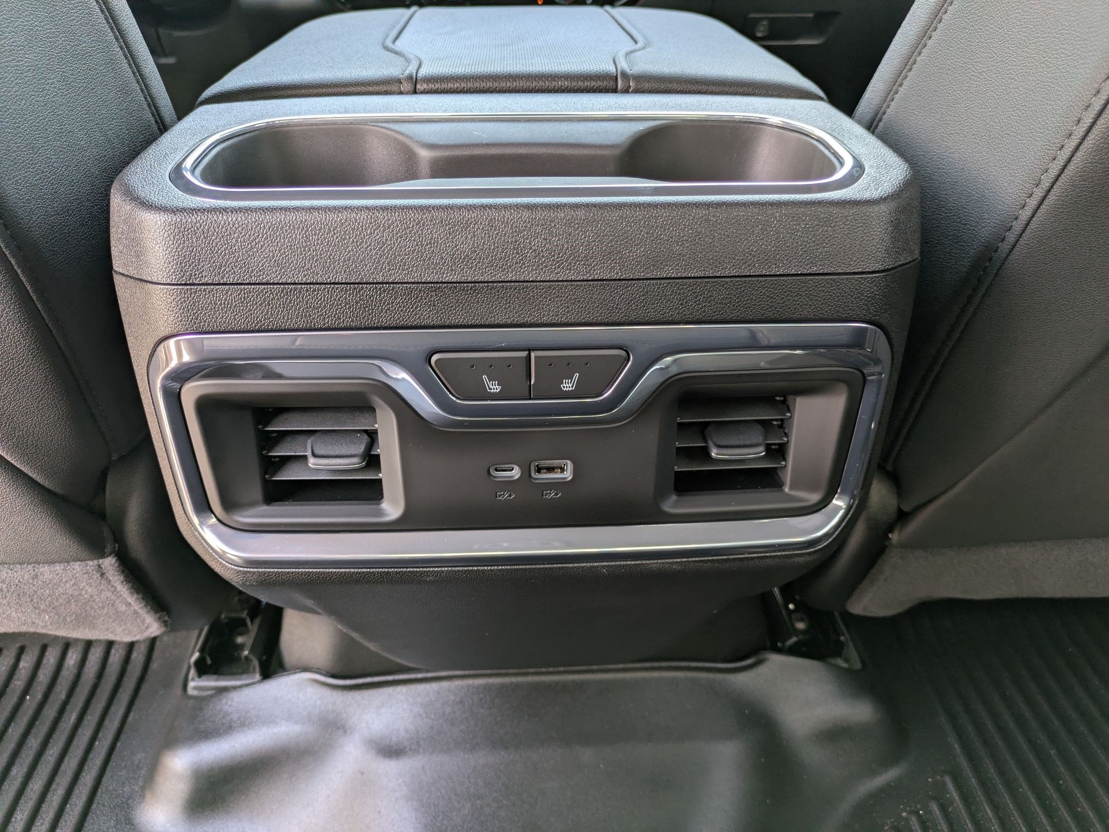 2024 GMC Sierra 3500HD SLT