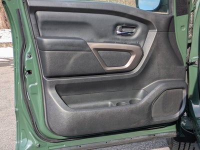 2024 Nissan Titan SV