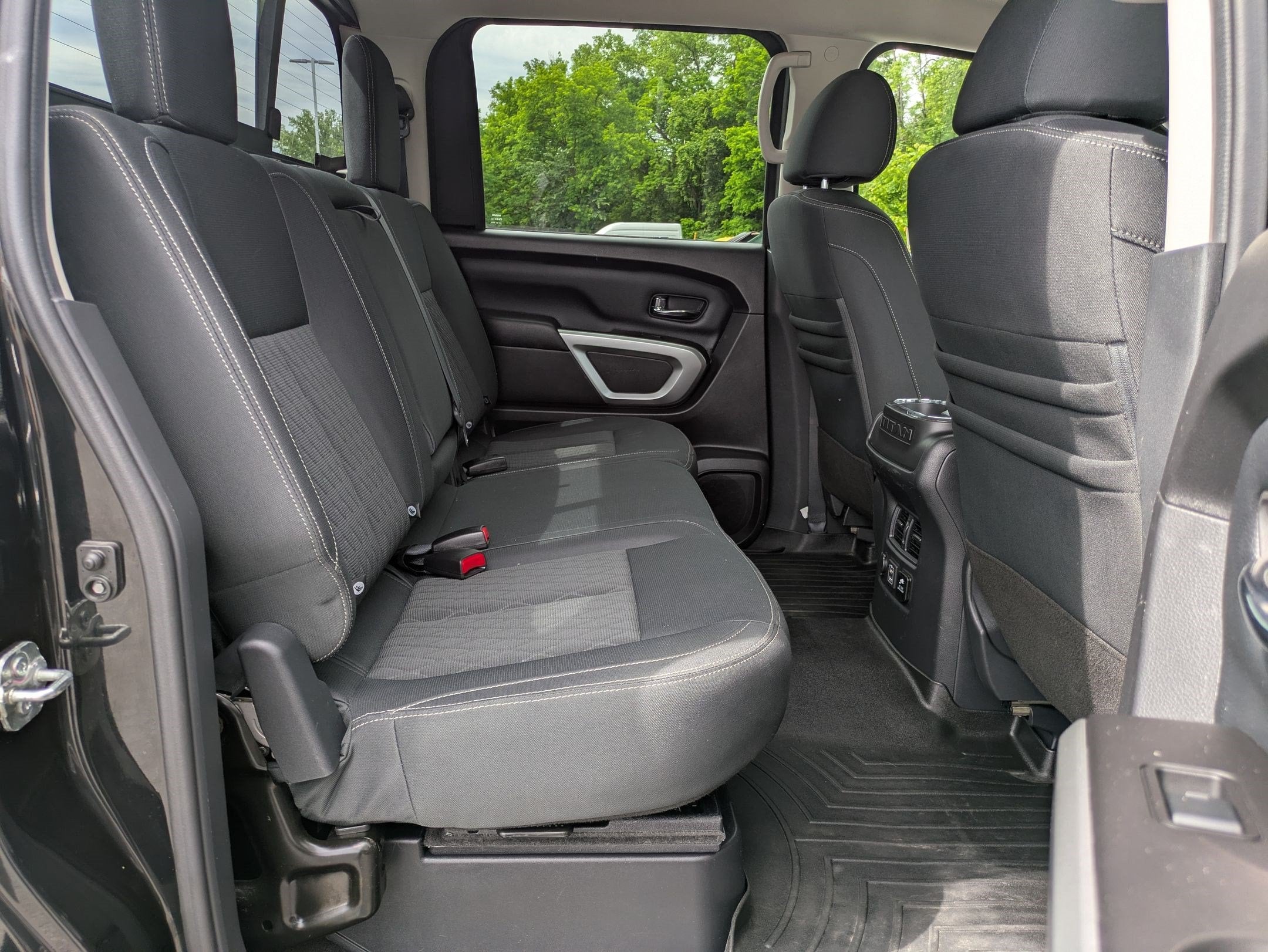 2019 Nissan Titan XD SV