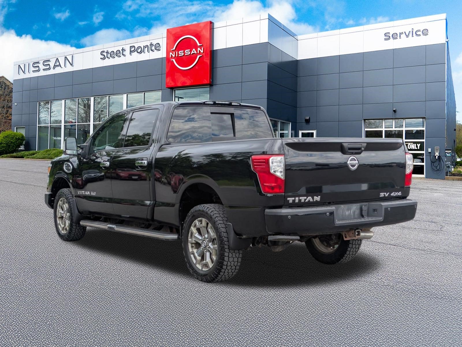 2019 Nissan Titan XD SV