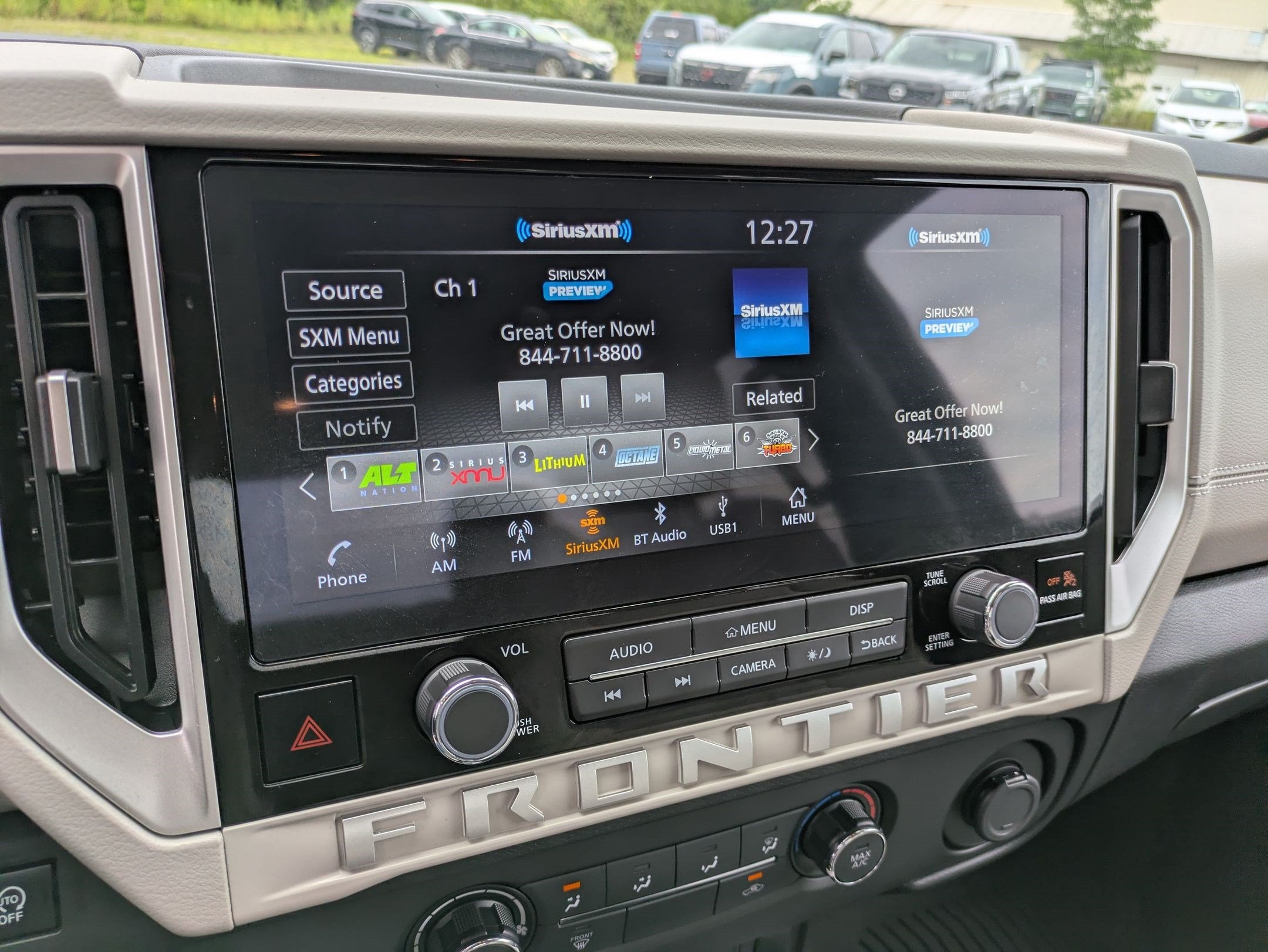 2025 Nissan Frontier SV
