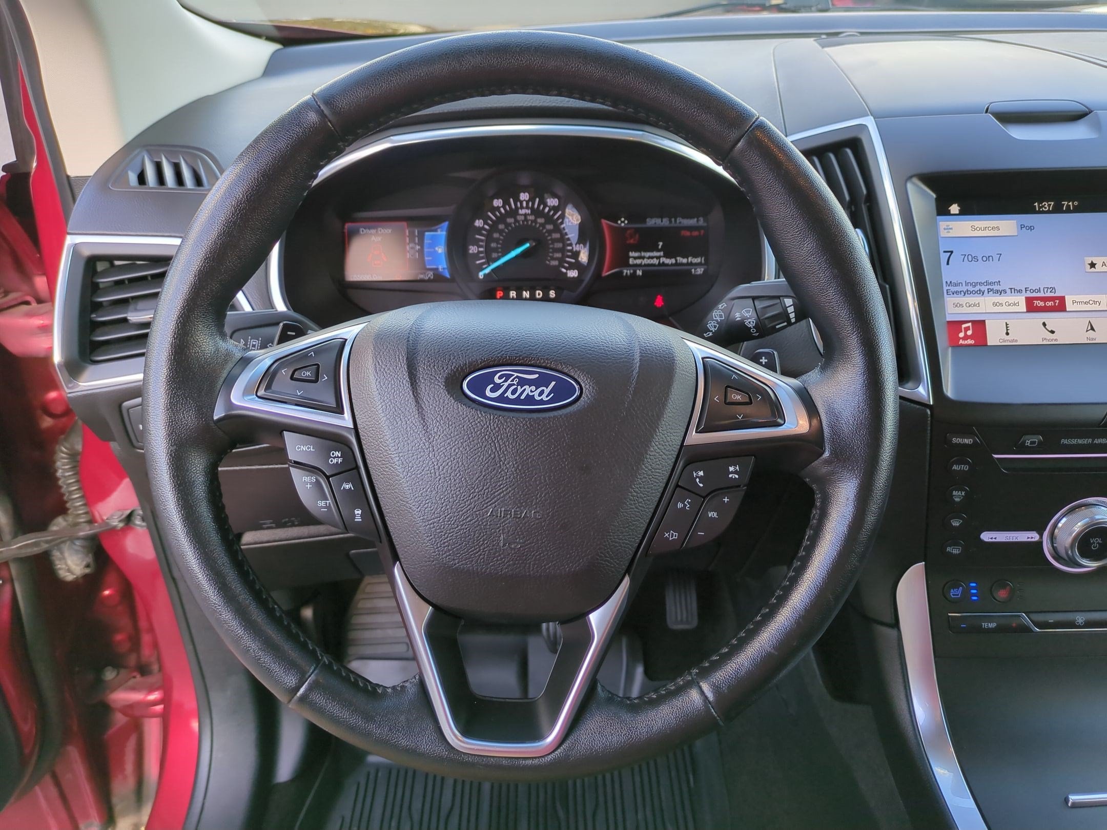 2019 Ford Edge Titanium