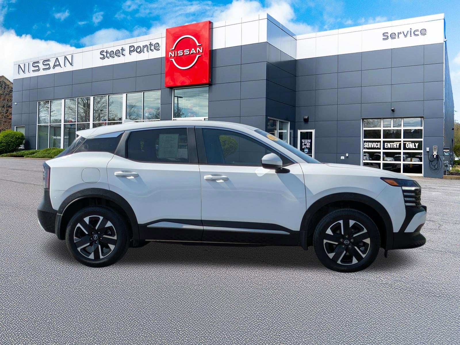 2025 Nissan Kicks SV