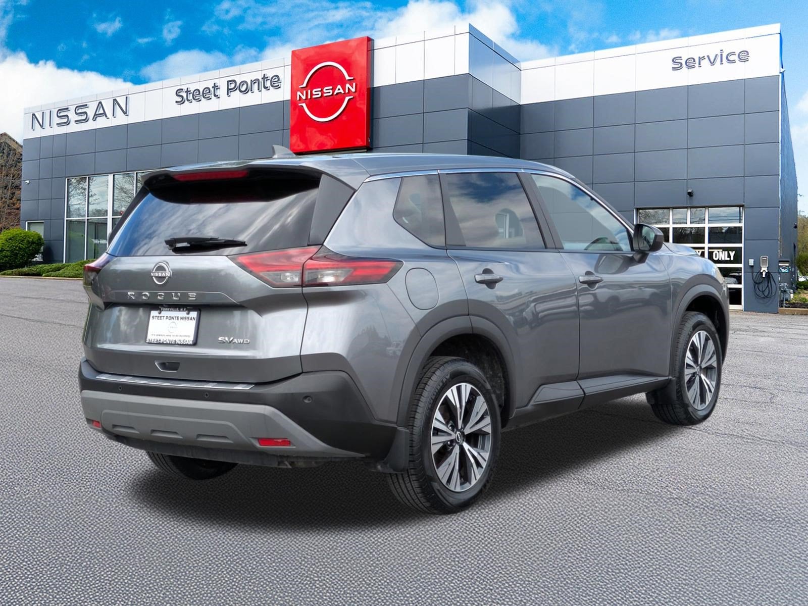 2023 Nissan Rogue SV