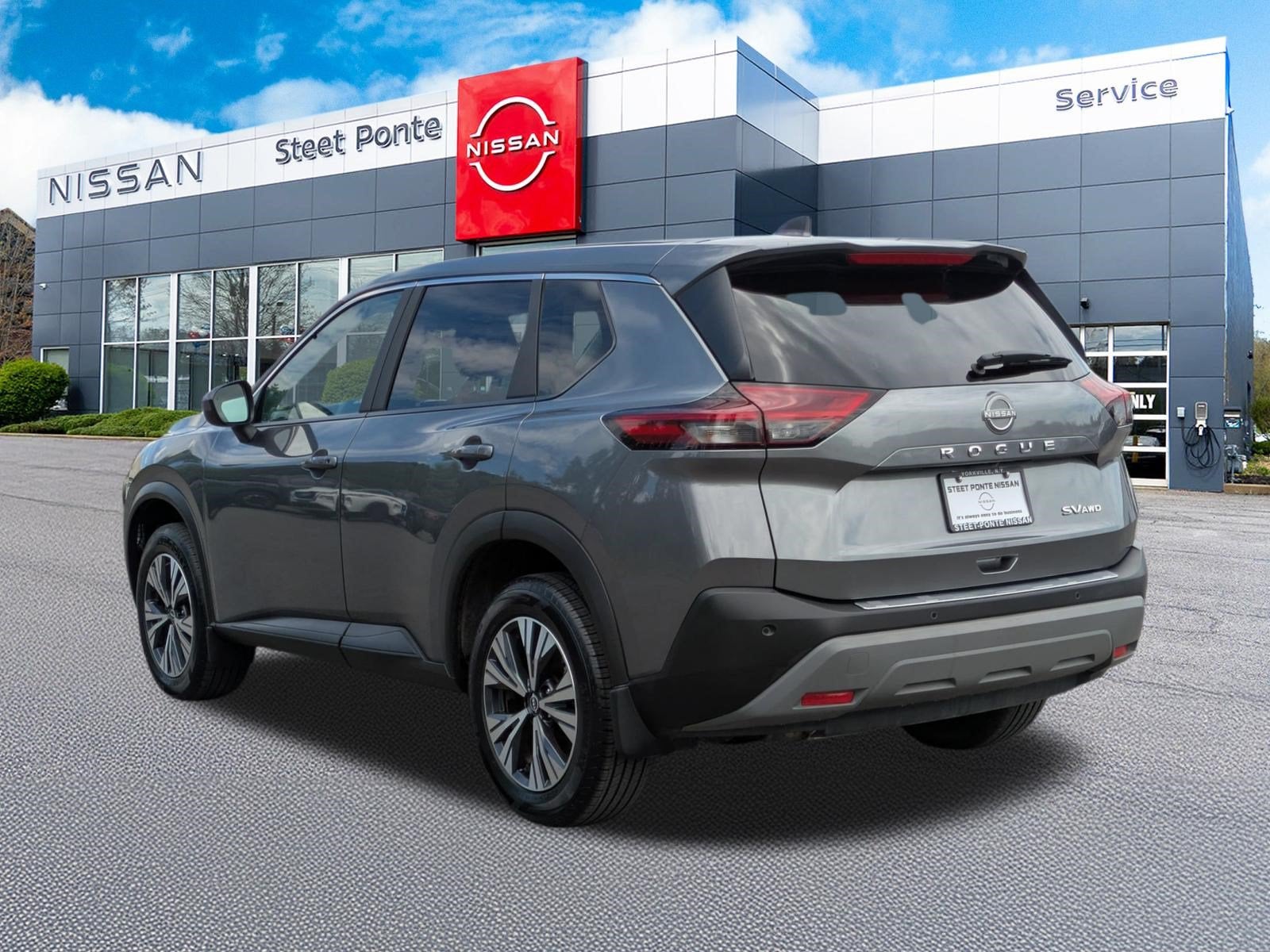 2023 Nissan Rogue SV