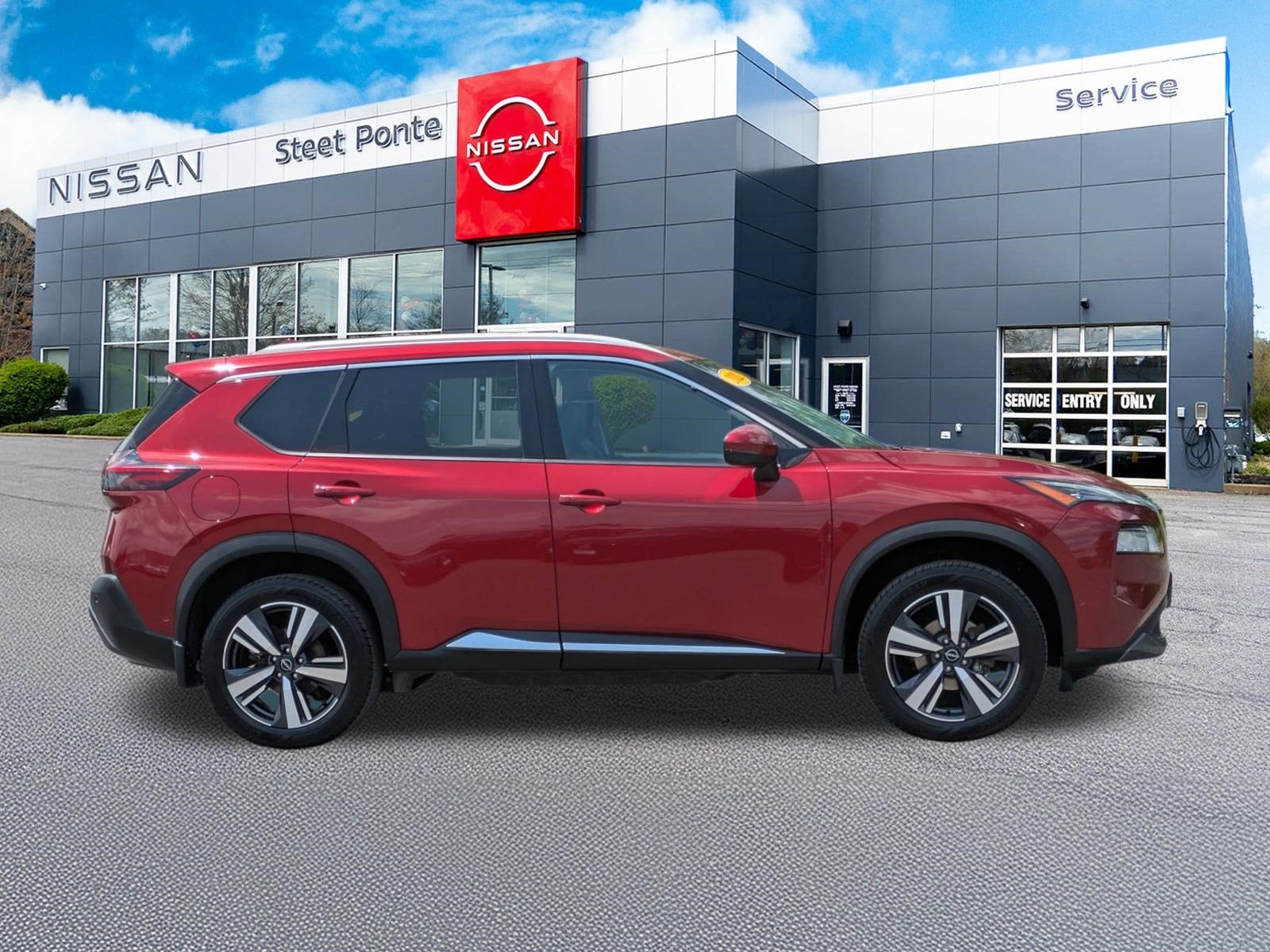 2022 Nissan Rogue SL