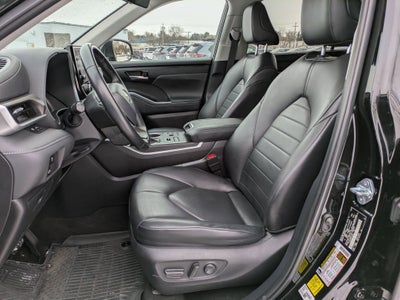 2023 Toyota Highlander L