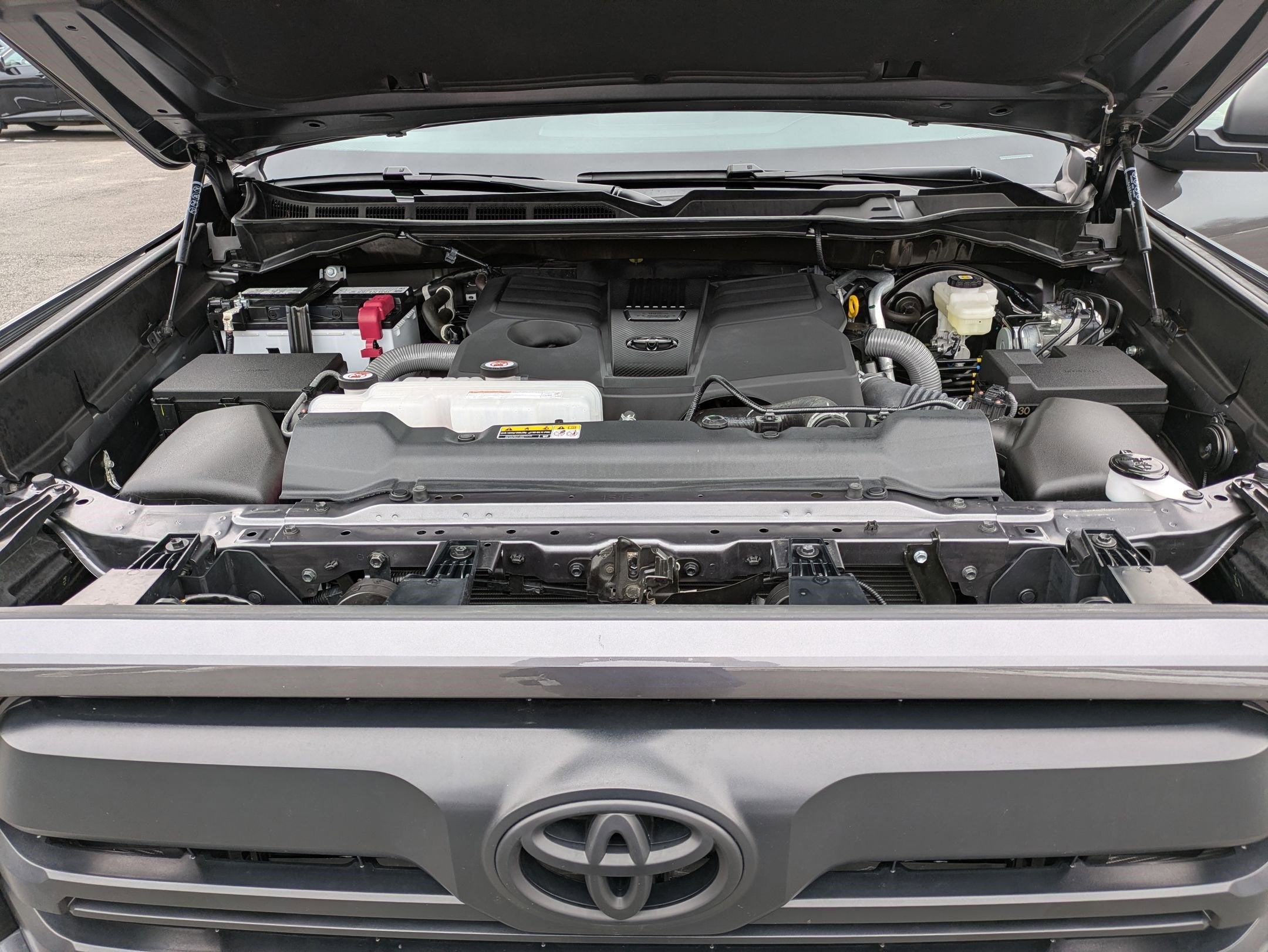 2025 Toyota Tundra 4WD SR5