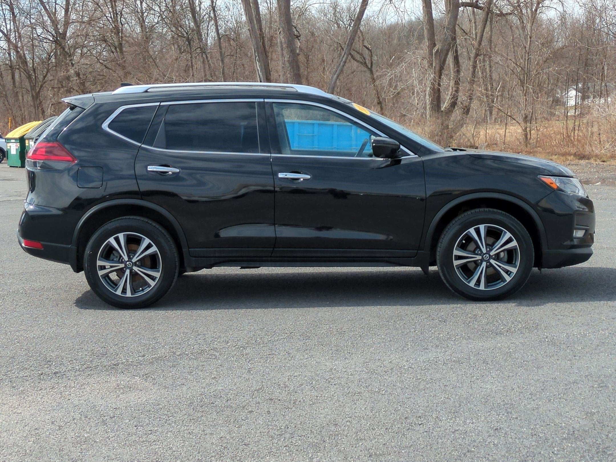 2020 Nissan Rogue SV