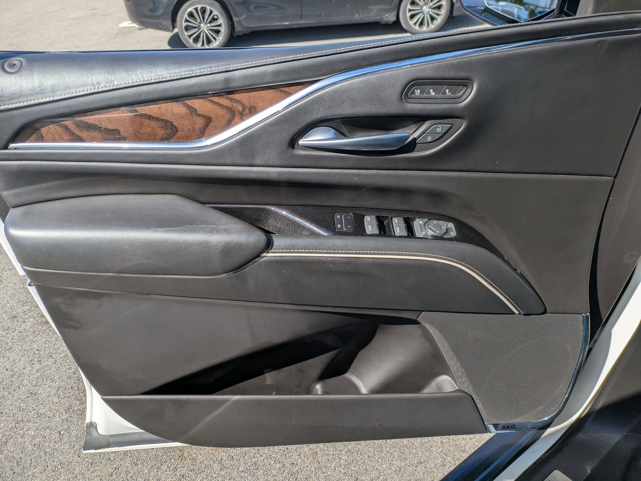2023 Cadillac Escalade 4WD Sport Platinum