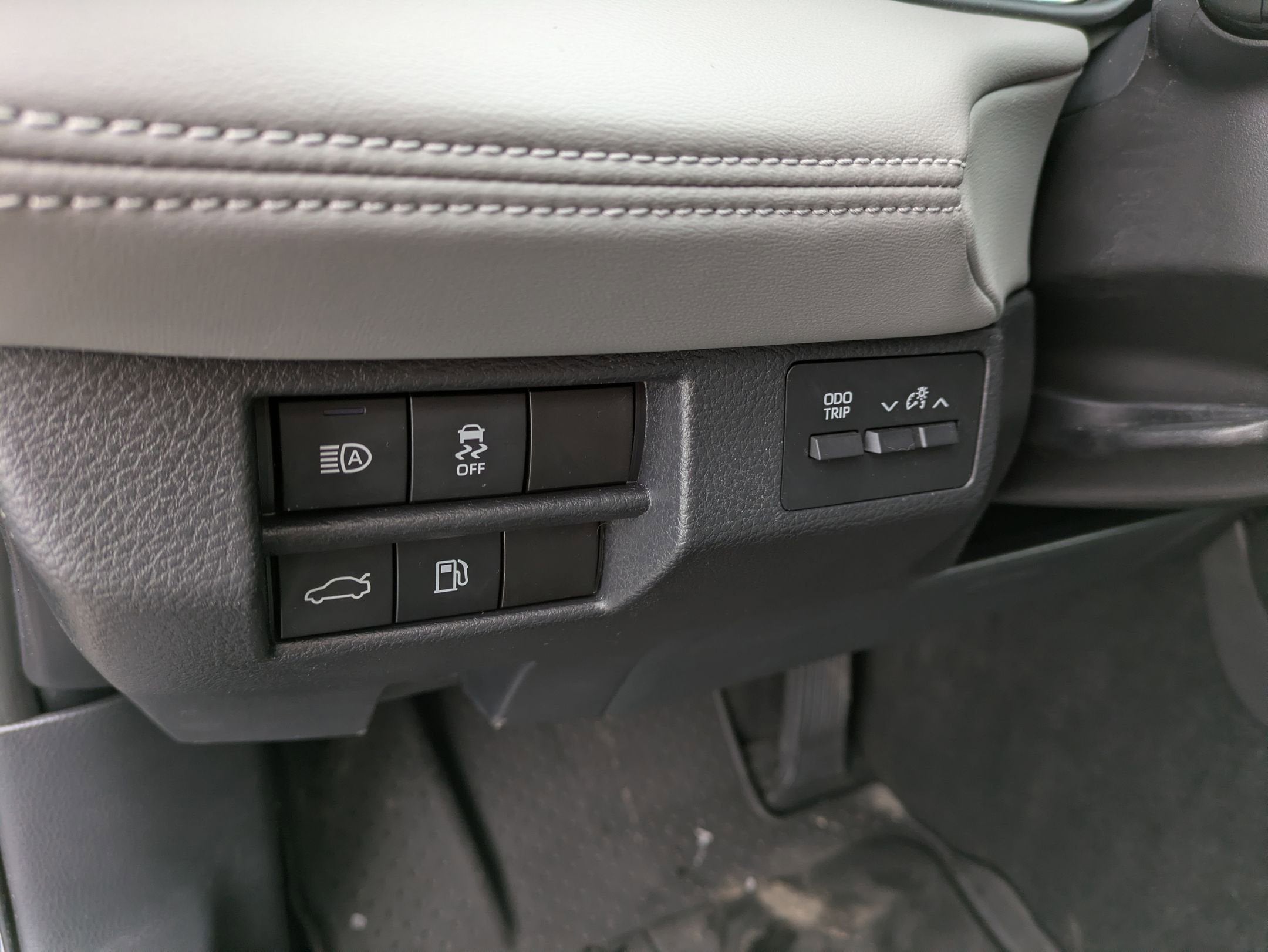 2022 Toyota Avalon XLE