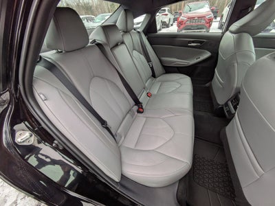 2022 Toyota Avalon XLE
