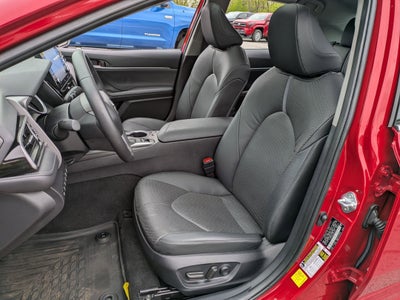 2024 Toyota Camry Hybrid XLE
