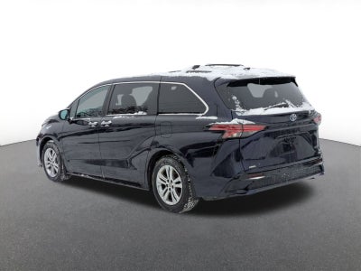 2023 Toyota Sienna Base