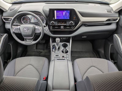 2023 Toyota Highlander Base