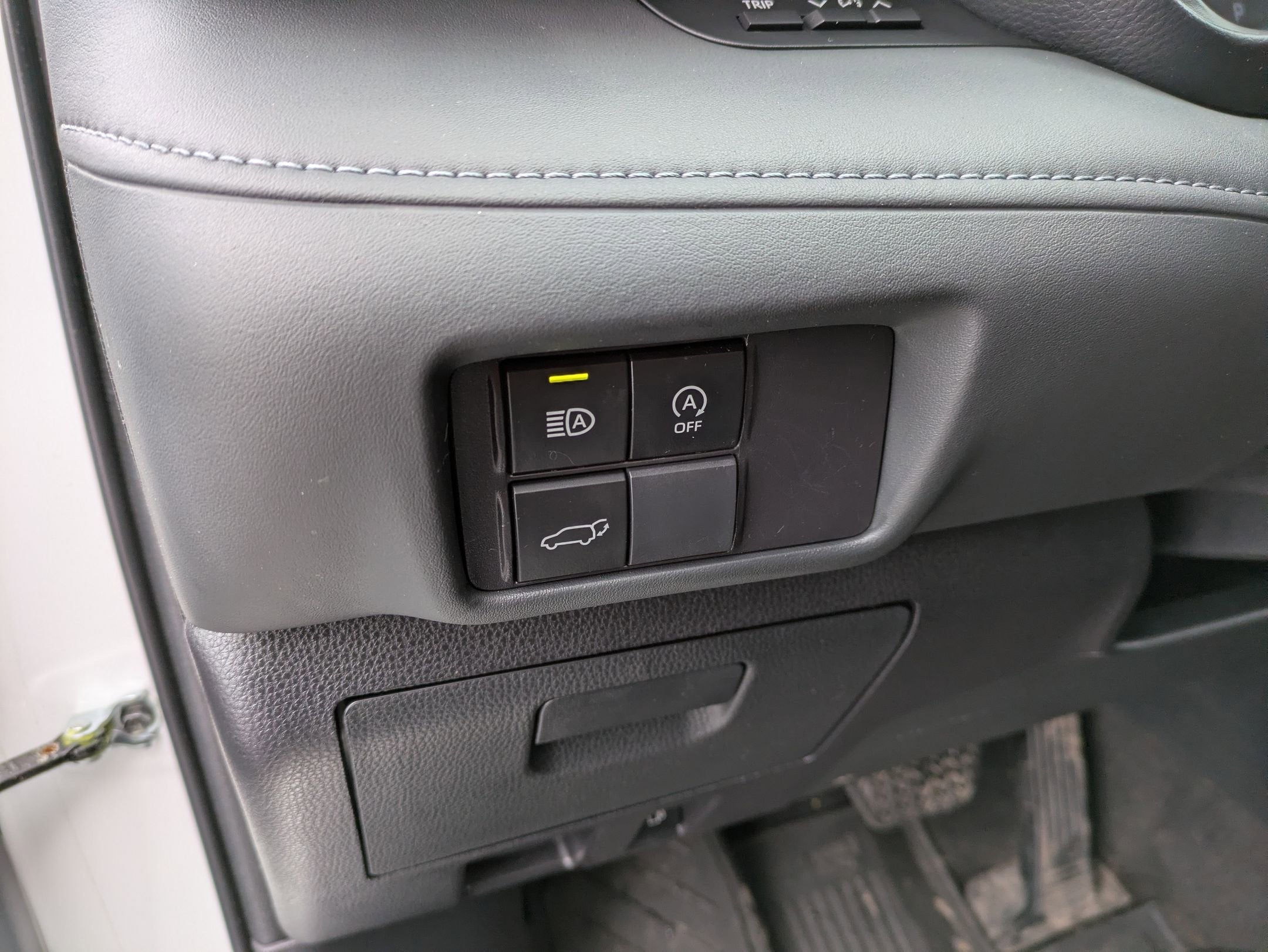 2023 Toyota Highlander Base