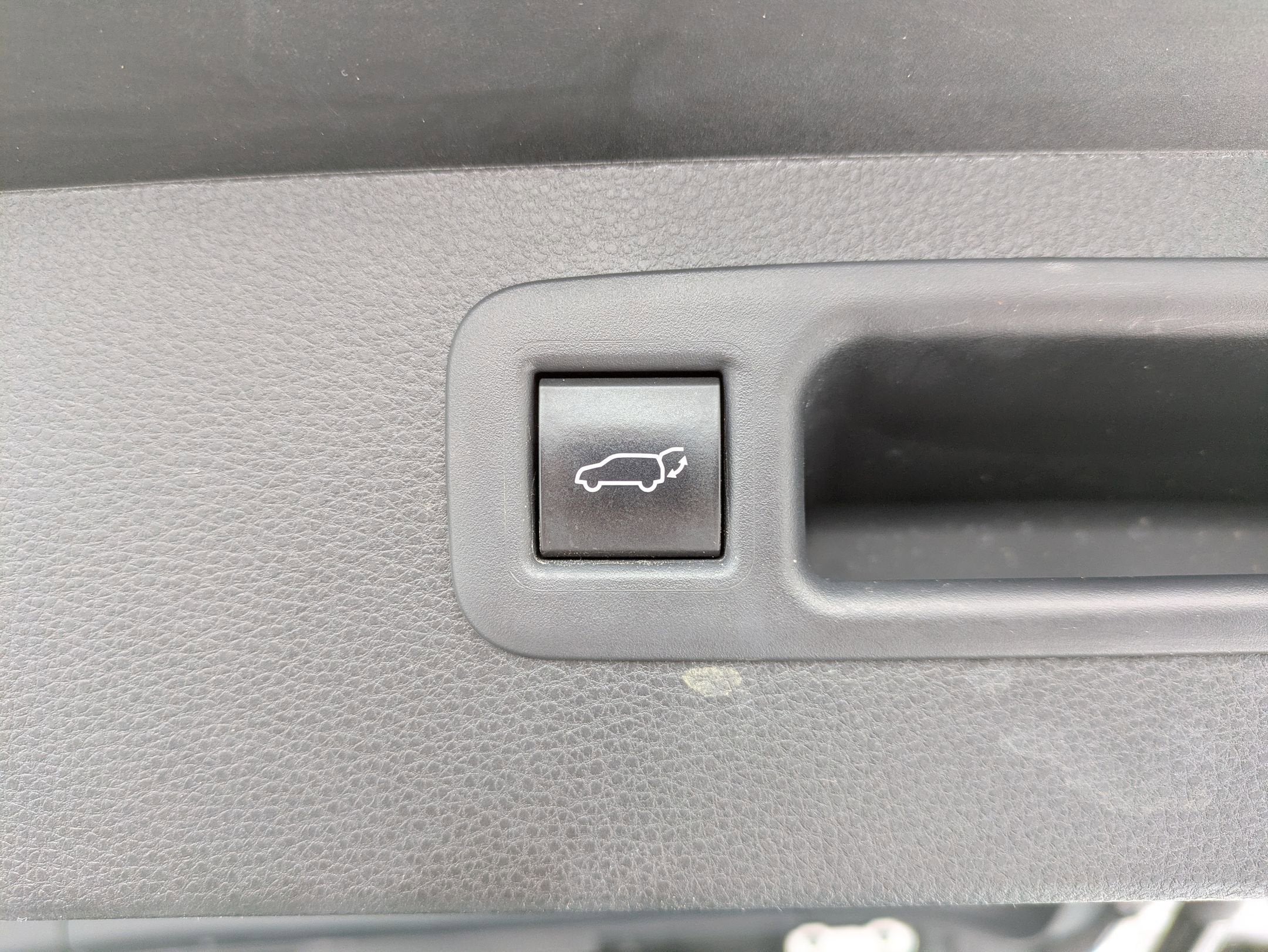 2023 Toyota Highlander Base