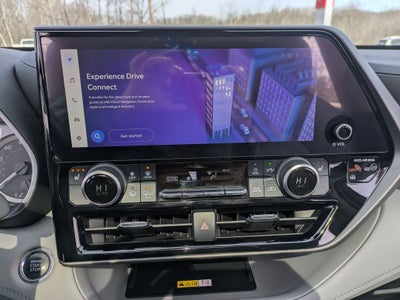 2023 Toyota Highlander Base