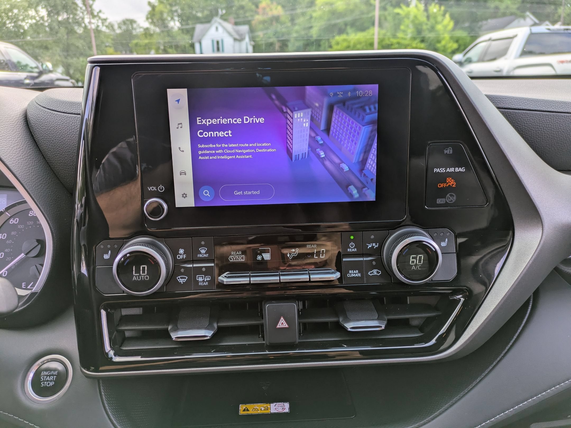2024 Toyota Highlander Base