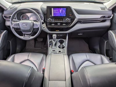 2024 Toyota Highlander Base