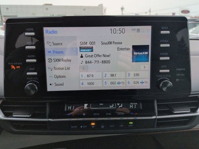 2023 Toyota Sienna LE