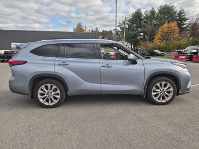 2021 Toyota Highlander Base