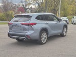 2021 Toyota Highlander Base