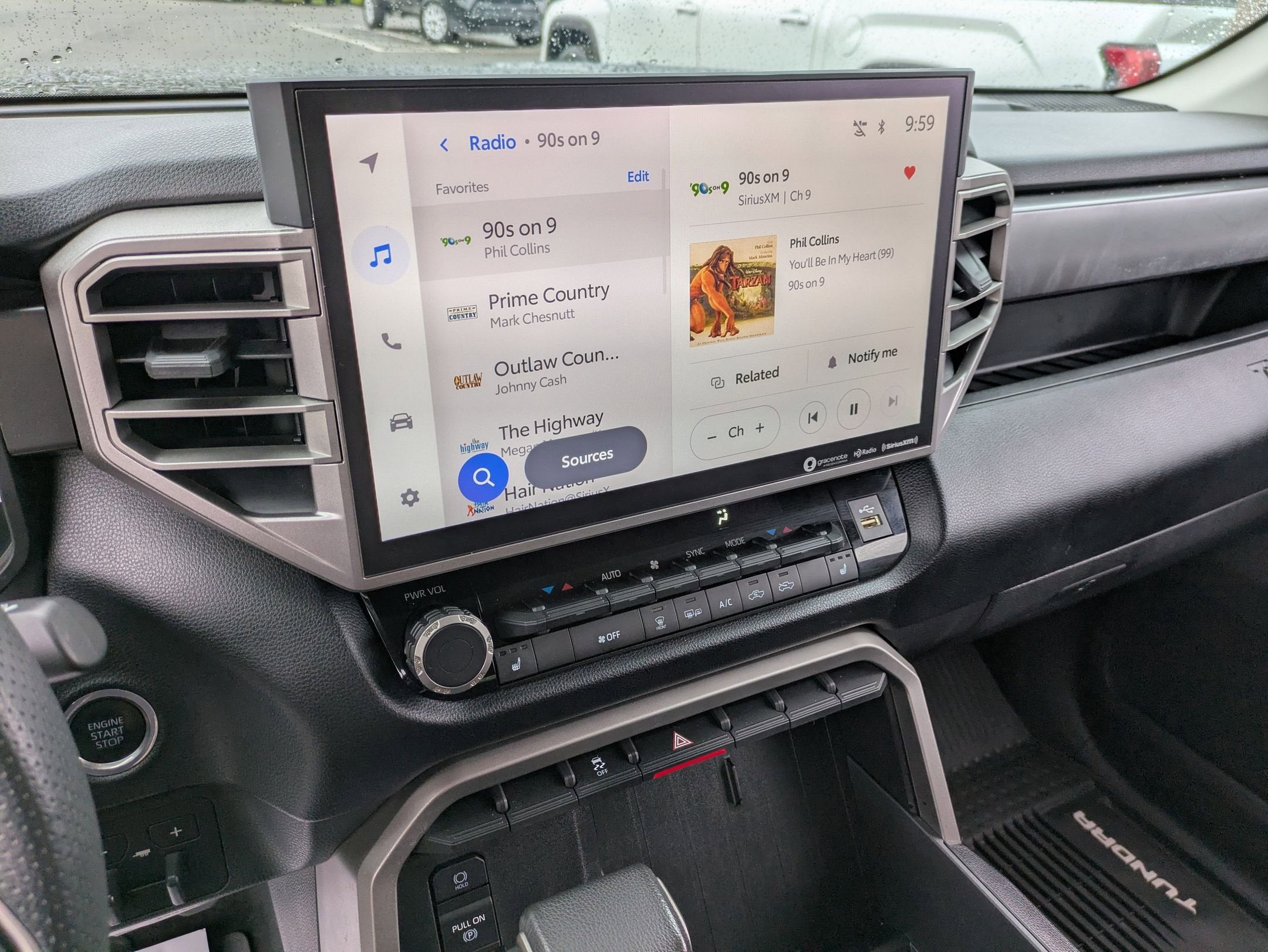 2022 Toyota Tundra 4WD SR5