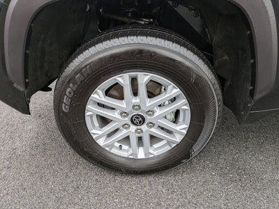 2022 Toyota Tundra 4WD SR5