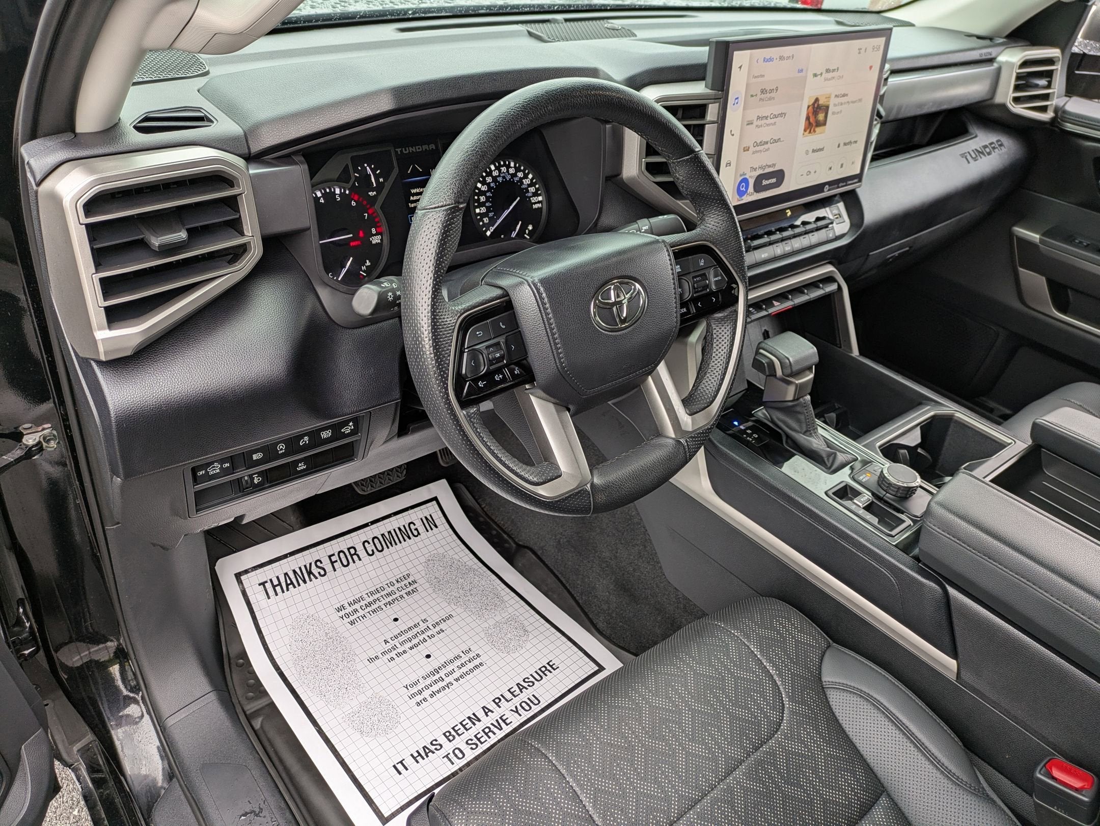 2022 Toyota Tundra 4WD SR5