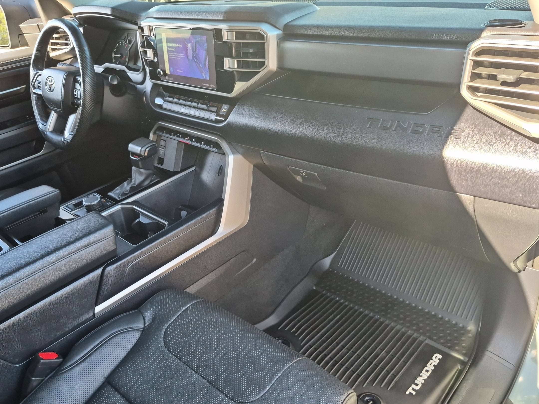 2023 Toyota Tundra 4WD SR5