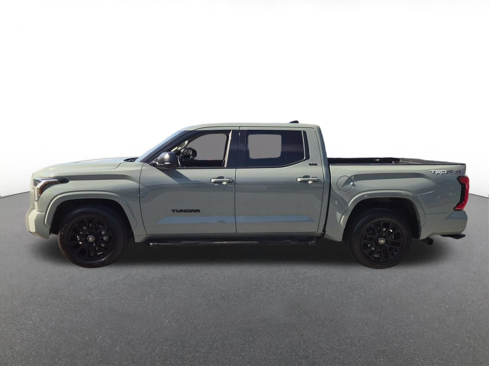 2023 Toyota Tundra 4WD SR5