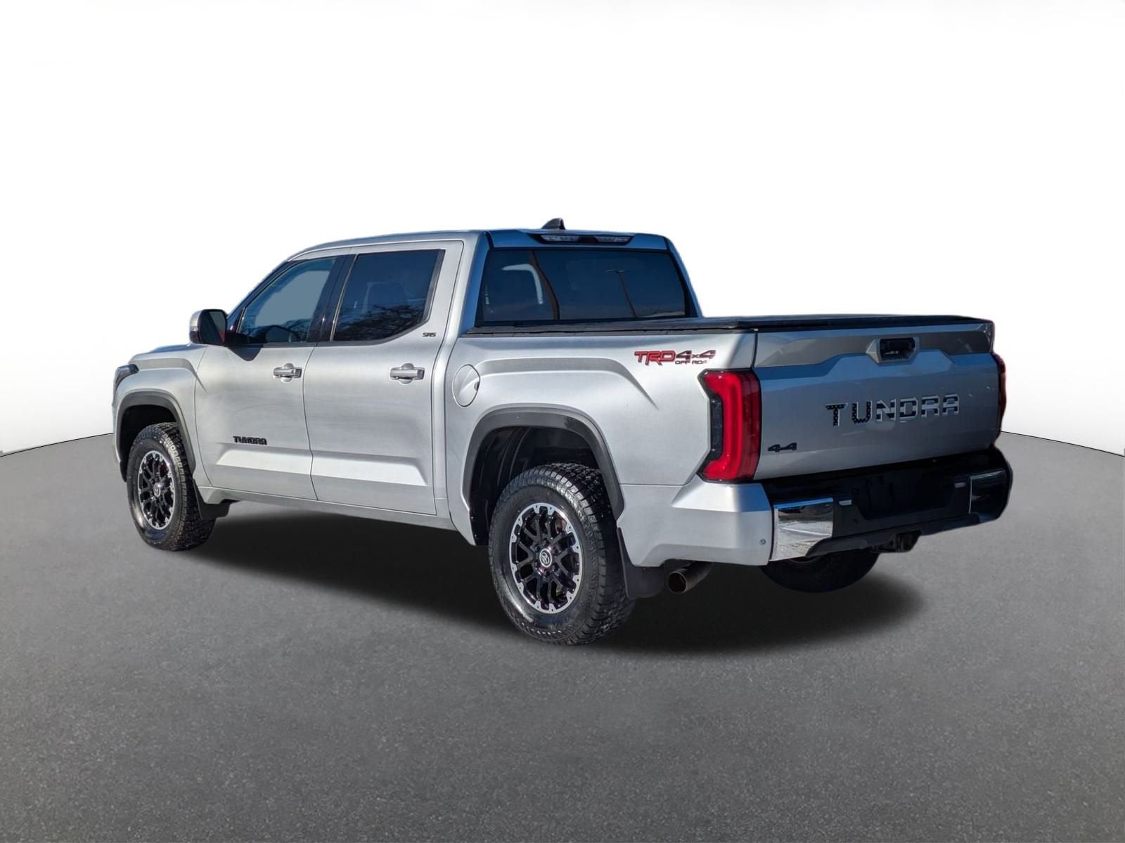 2023 Toyota Tundra 4WD SR5