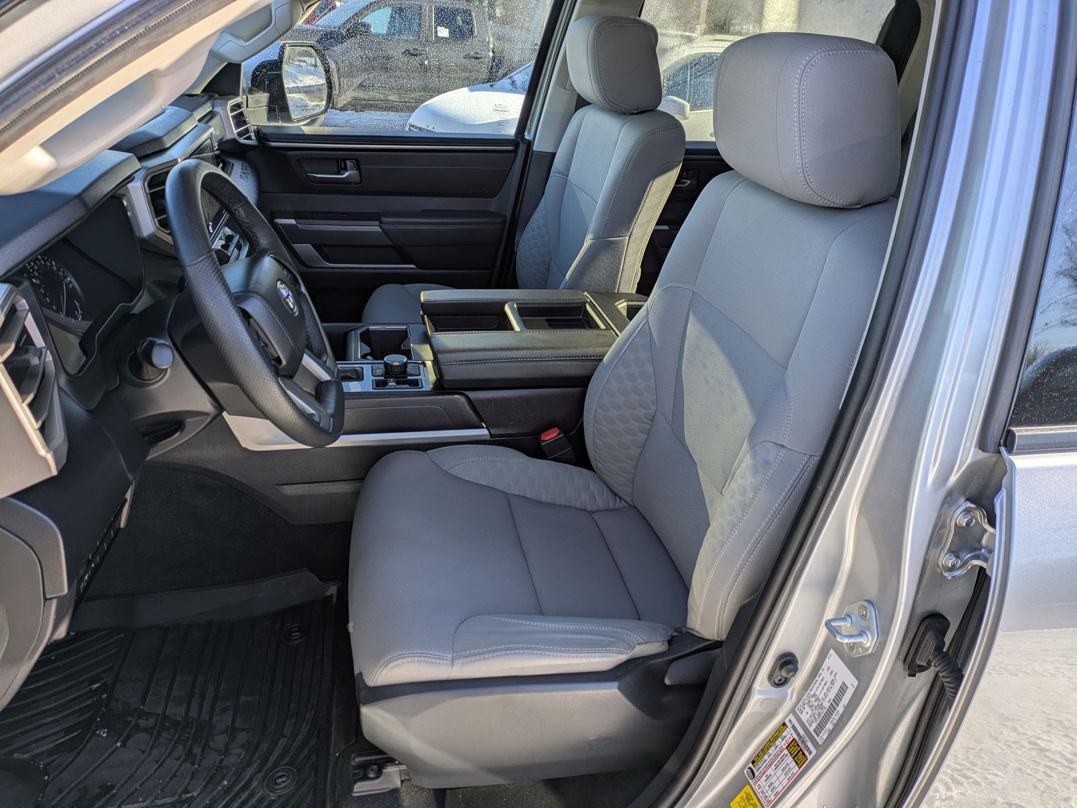 2023 Toyota Tundra 4WD SR5