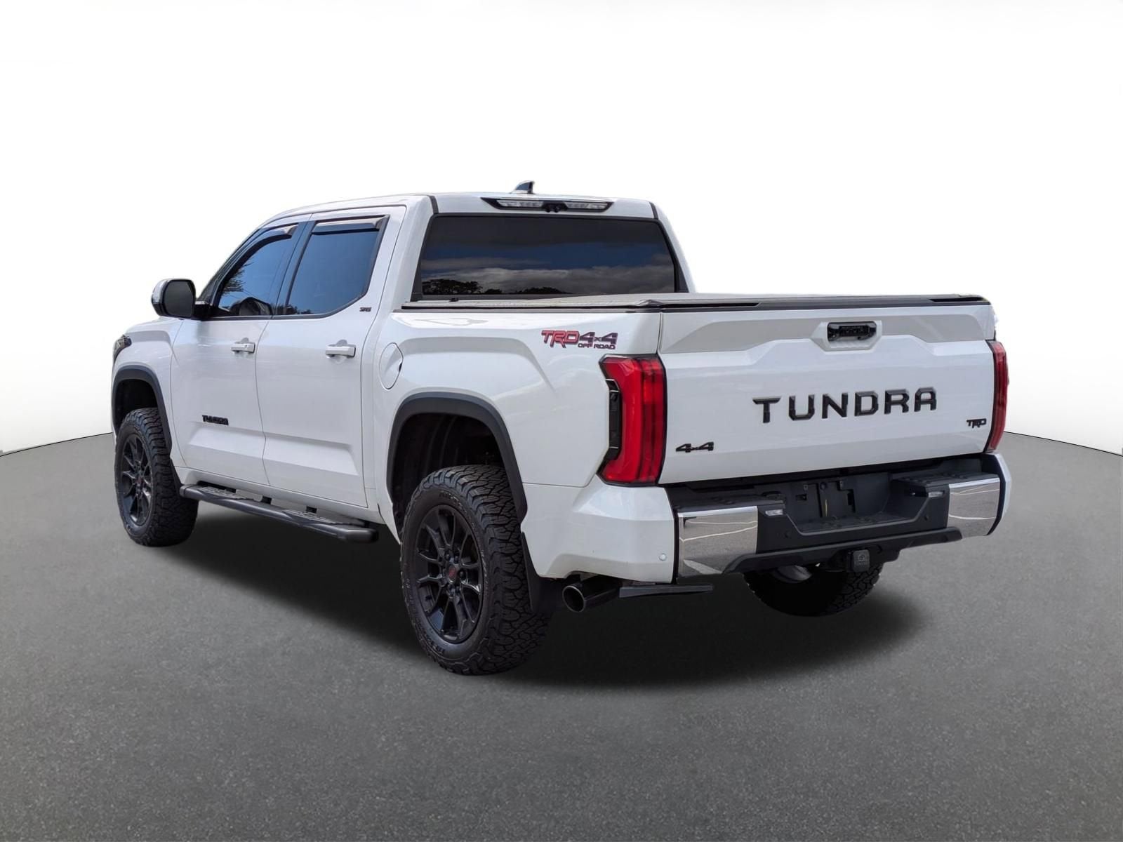 2023 Toyota Tundra 4WD SR5