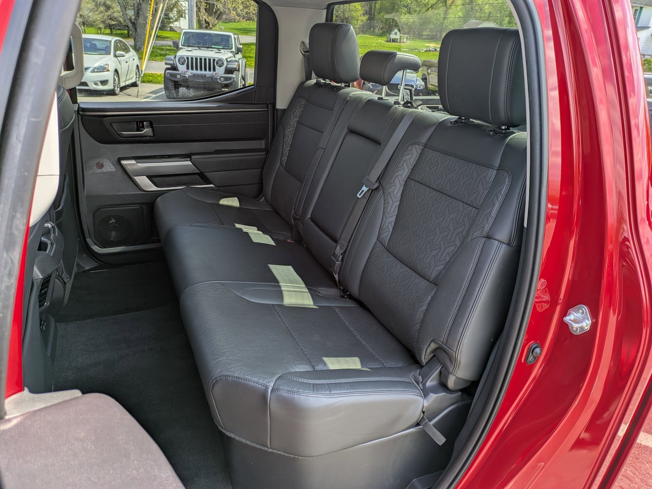 2024 Toyota Tundra 4WD SR5