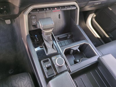 2024 Toyota Tundra 4WD SR5