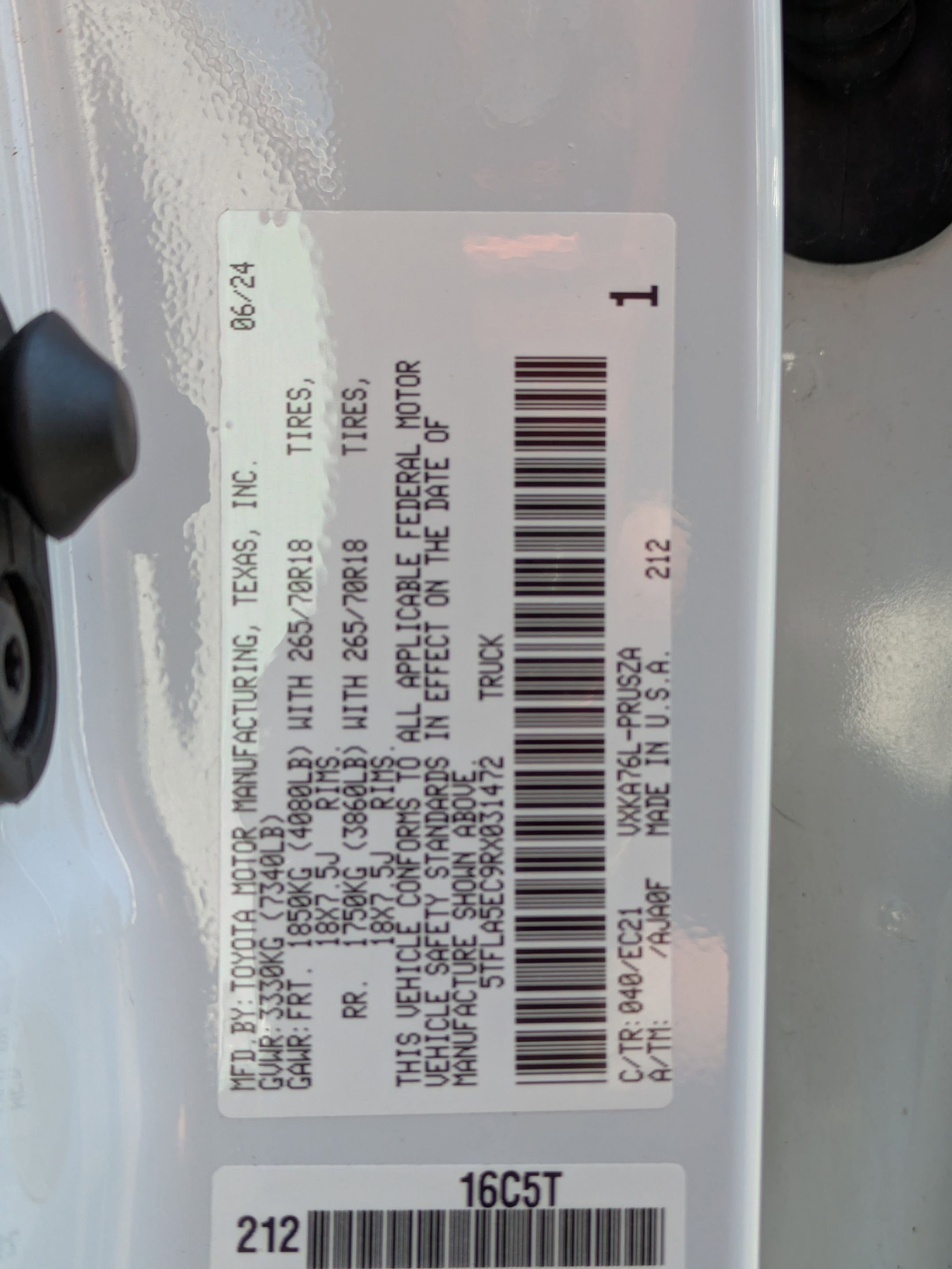 2024 Toyota Tundra 4WD SR5