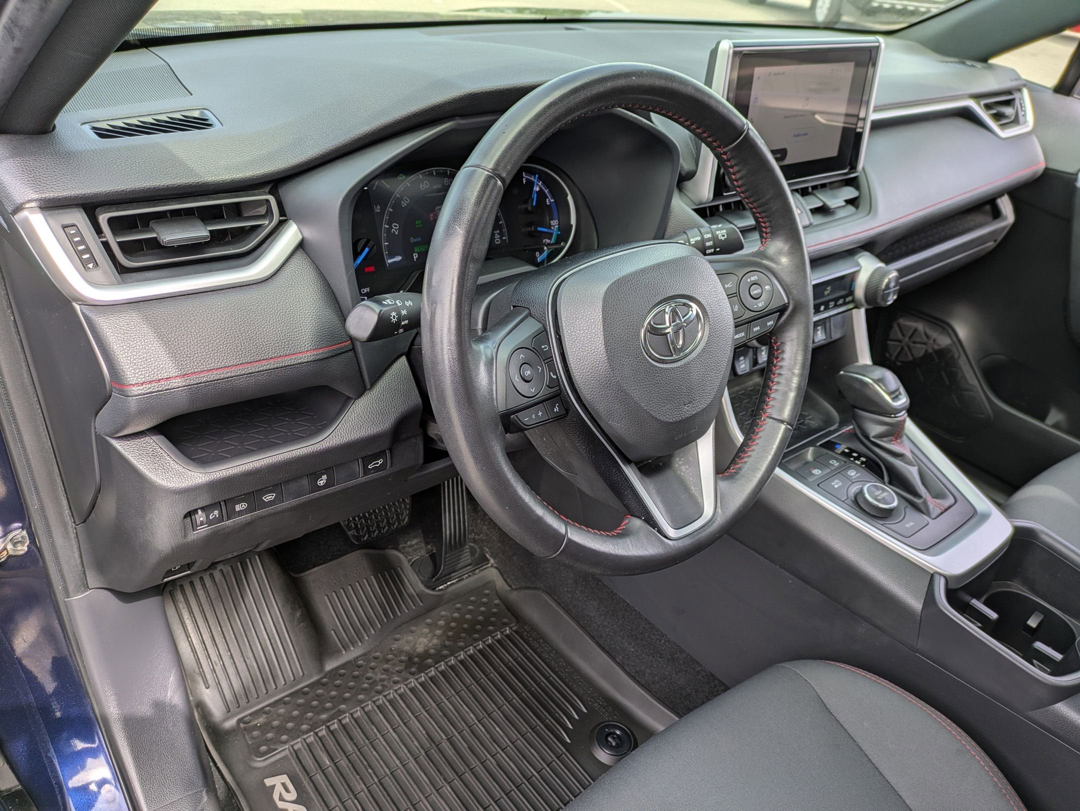 2023 Toyota RAV4 Prime SE